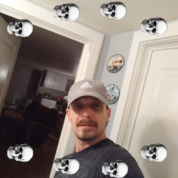 Meet your Posher, Josh - Picture 1 of 1